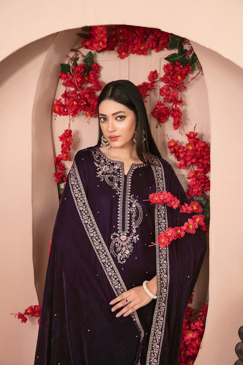 TAWAKKAL Makhmali D-5332