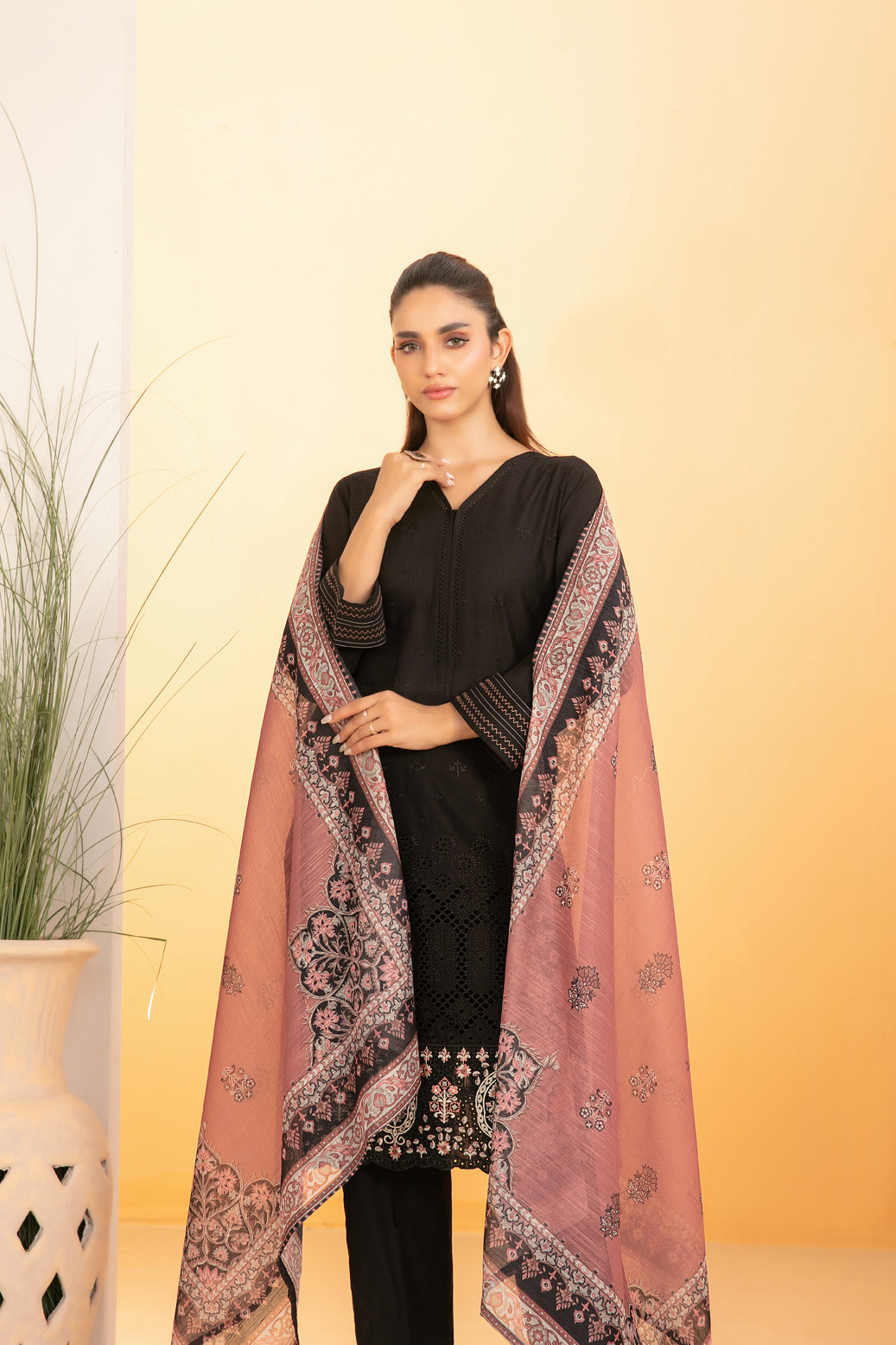 TAWAKKAL Dinara D-2286