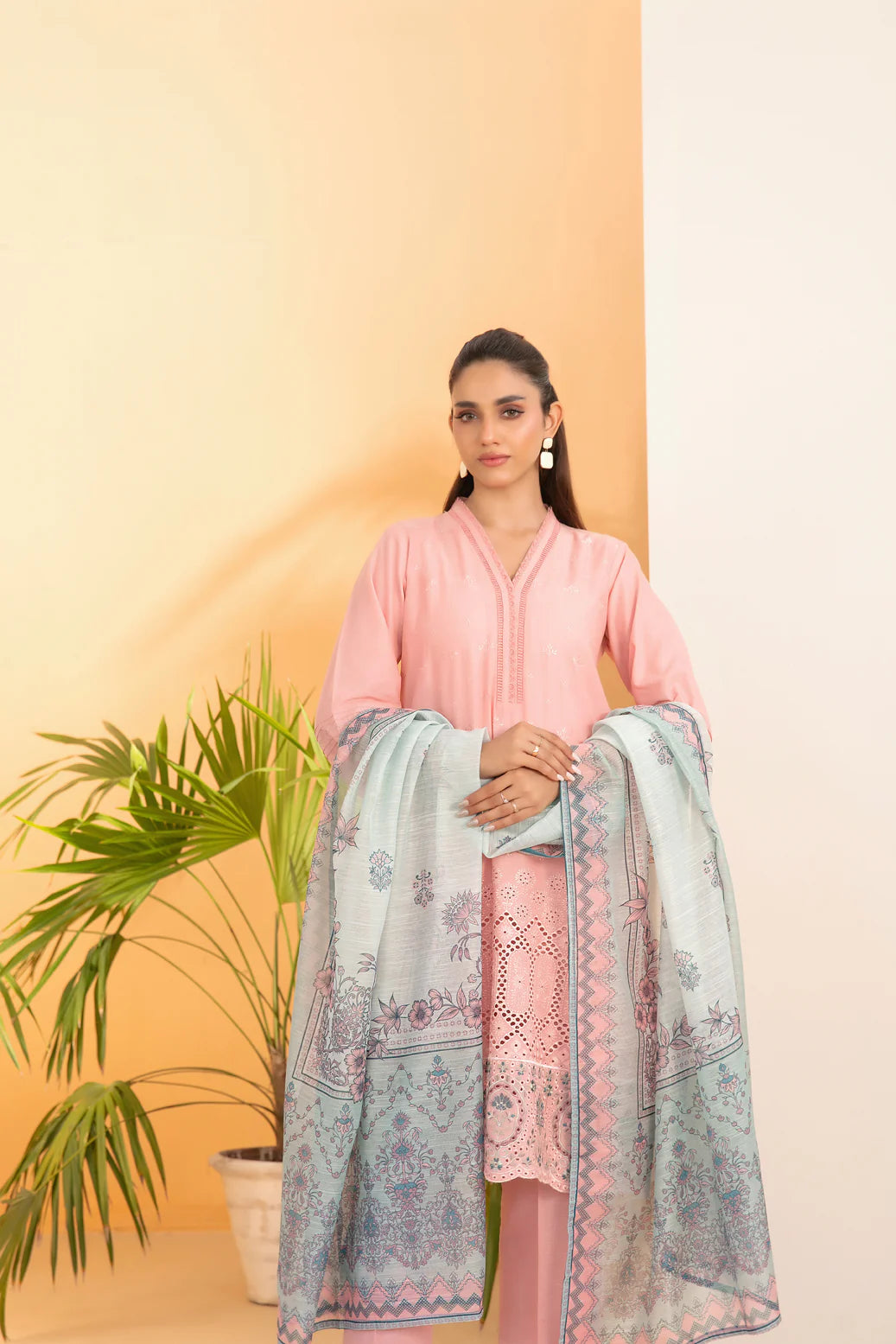 TAWAKKAL Dinara D-2287