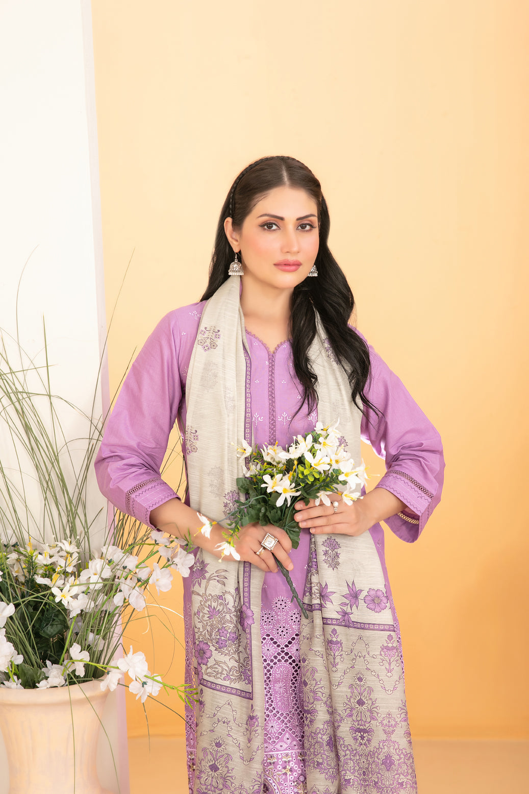 TAWAKKAL Dinara D-2285