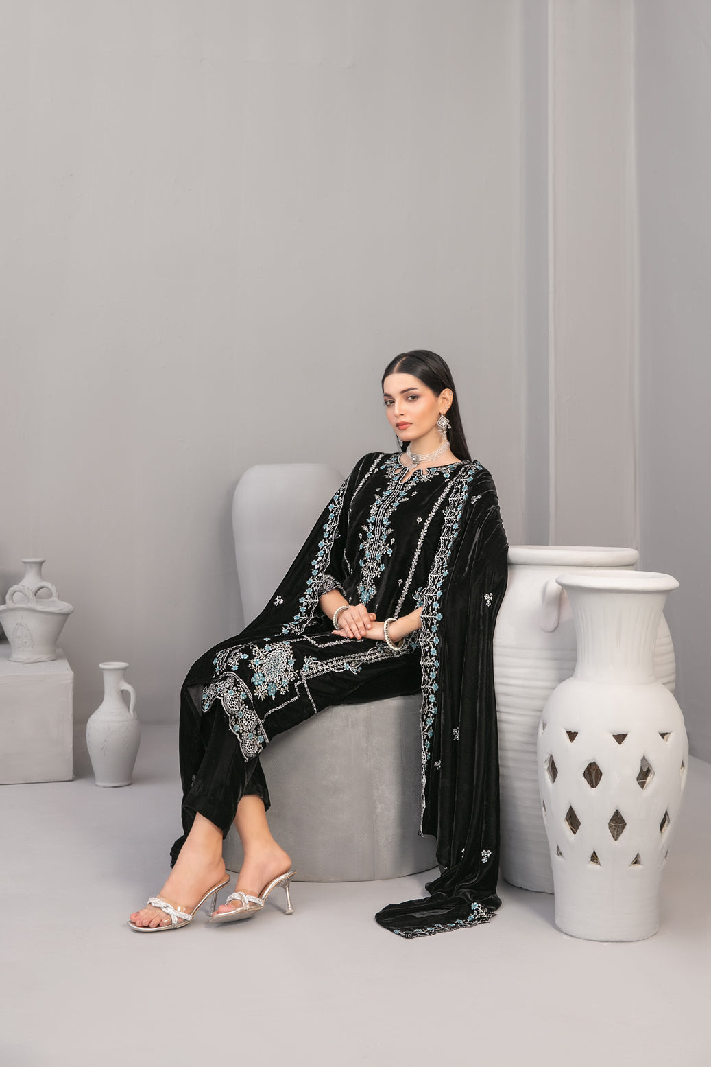 TAWAKKAL D-4927 - Velvora Velvet