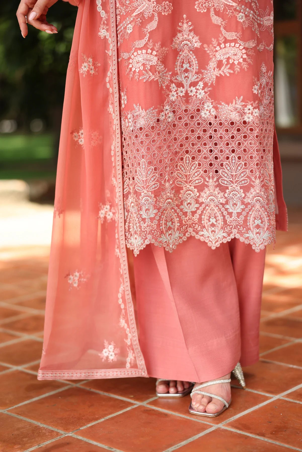 FLOSSIE Naayab by Kuch Khas K - 102