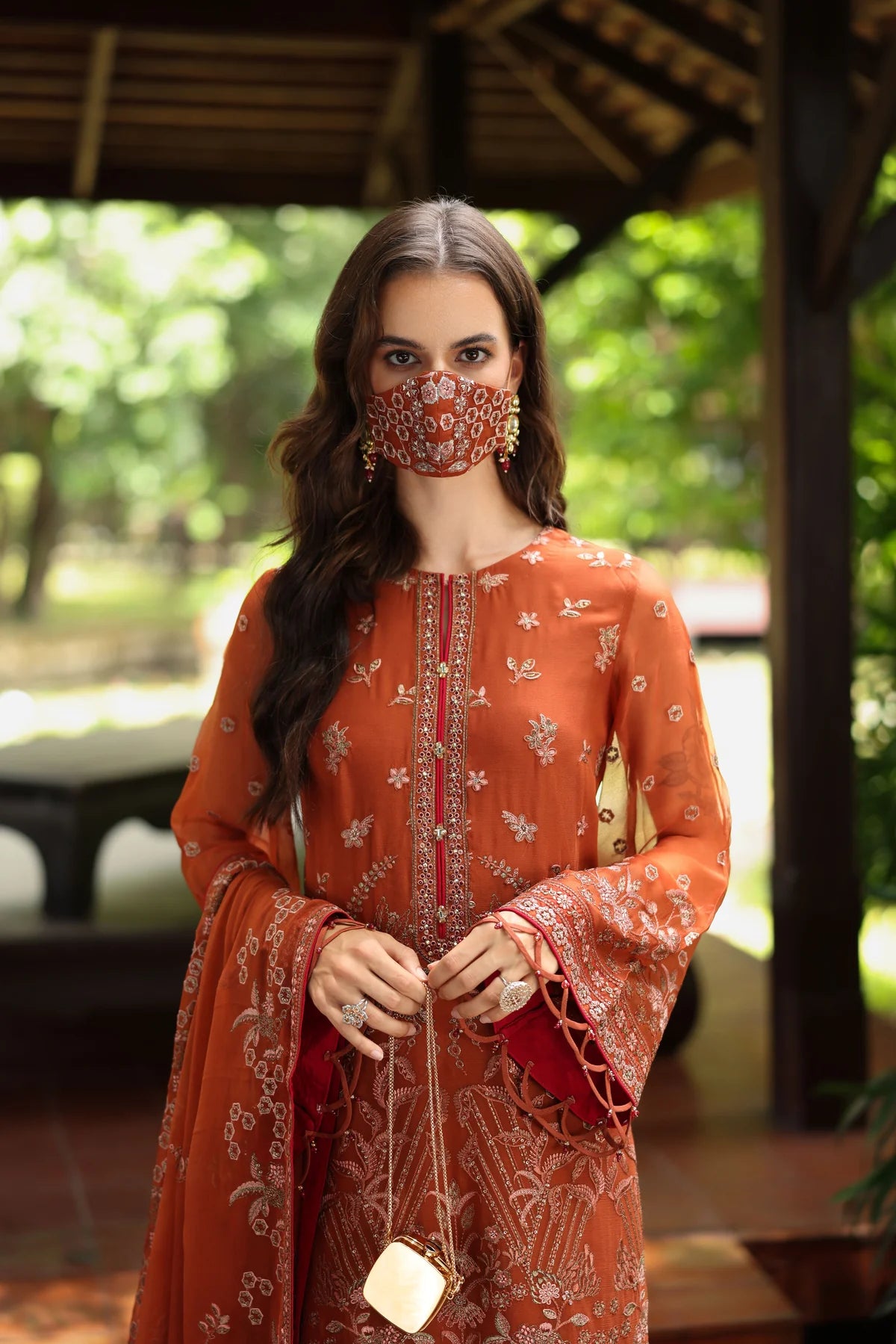 FLOSSIE Naayab by Kuch Khas K - 109
