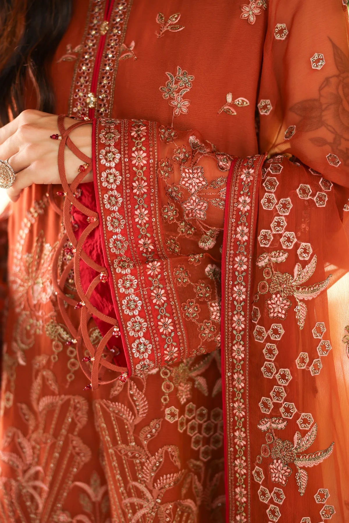 FLOSSIE Naayab by Kuch Khas K - 109