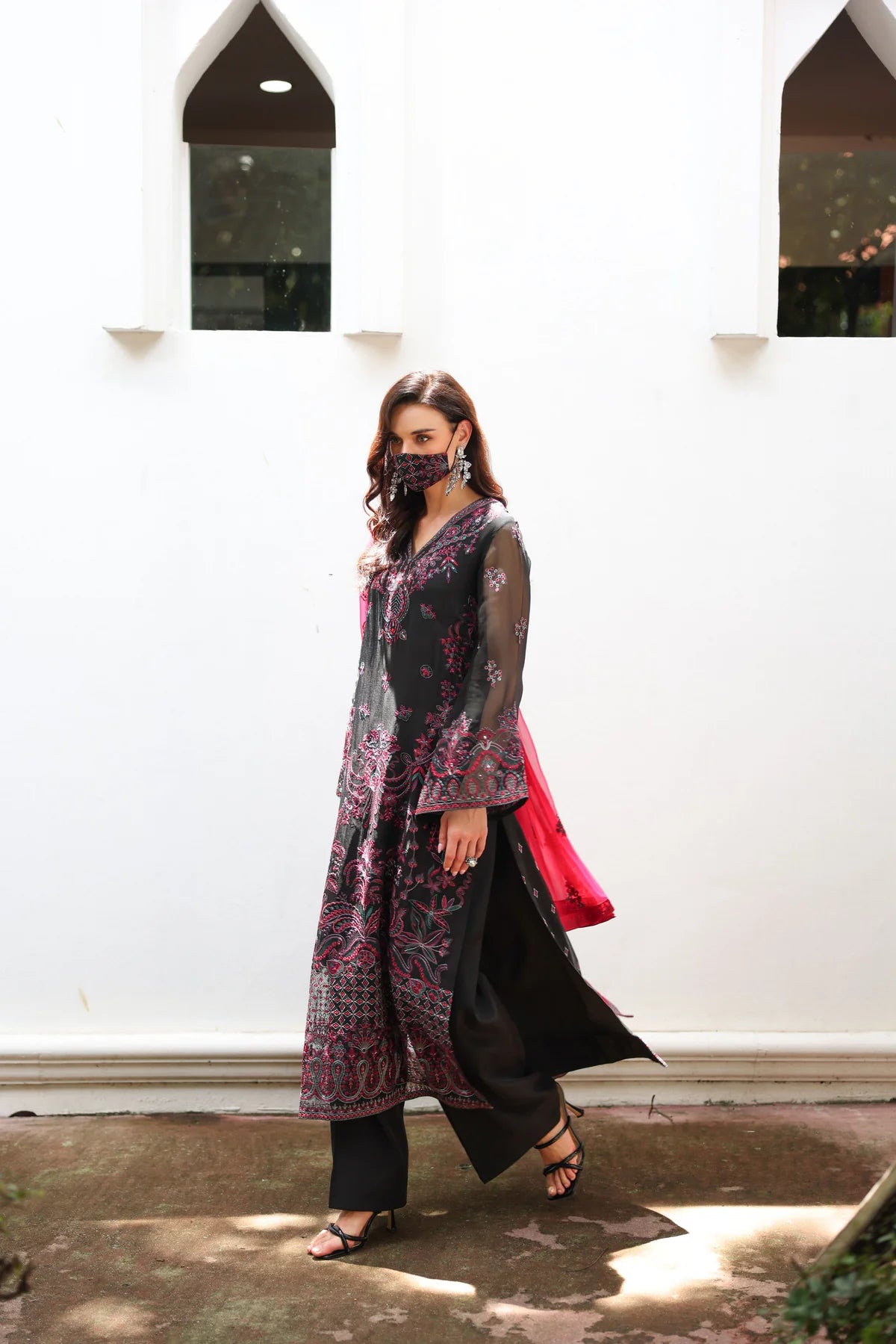 FLOSSIE Naayab by Kuch Khas K - 110