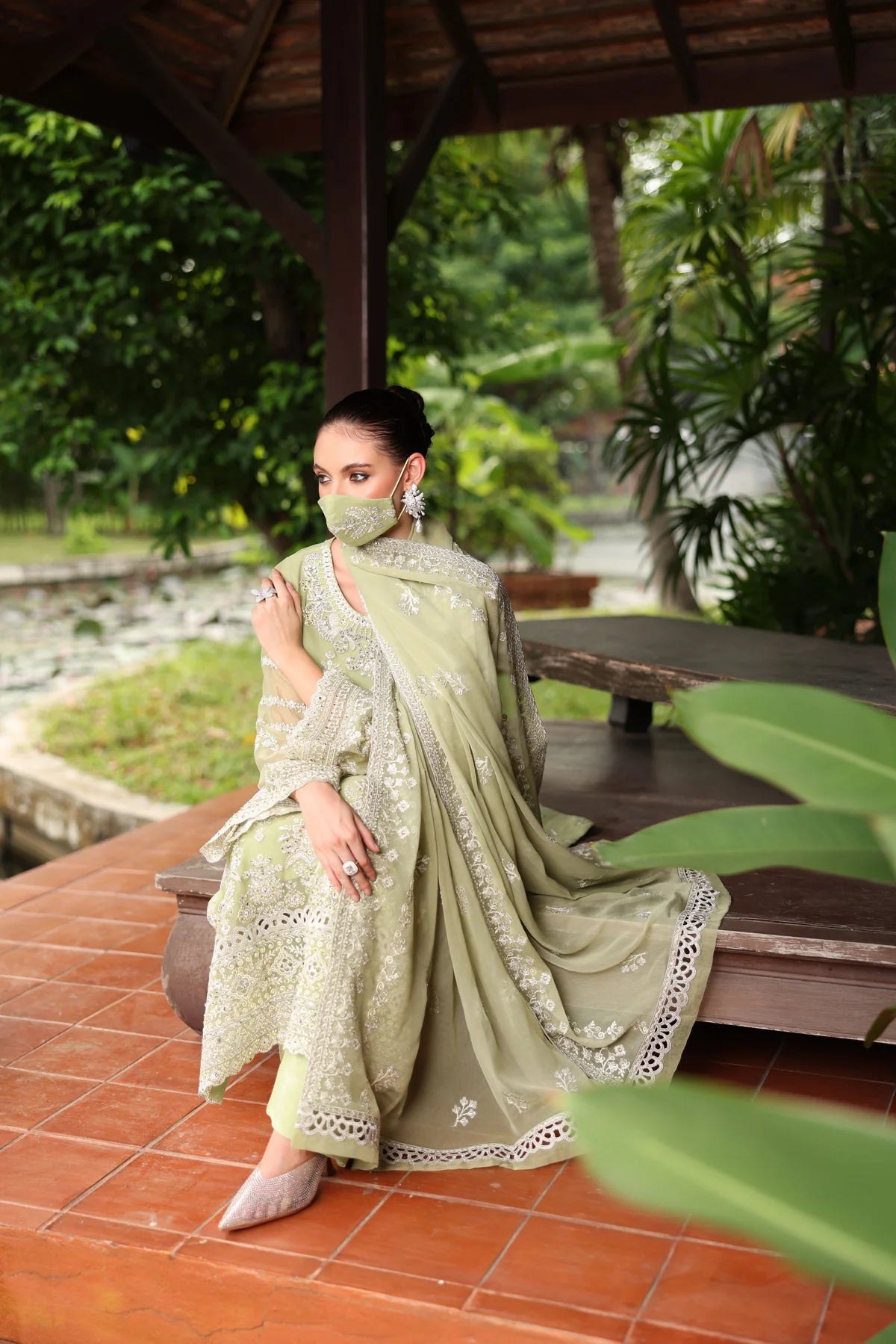 FLOSSIE Naayab by Kuch Khas K - 107