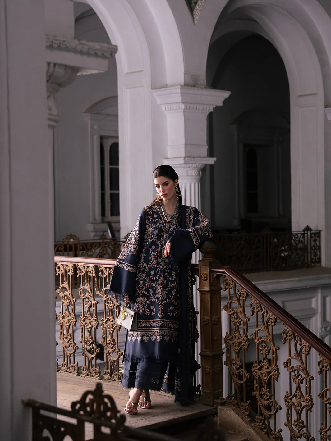 BIN ILYAS Dulzura Luxury Winter '26 1022 B