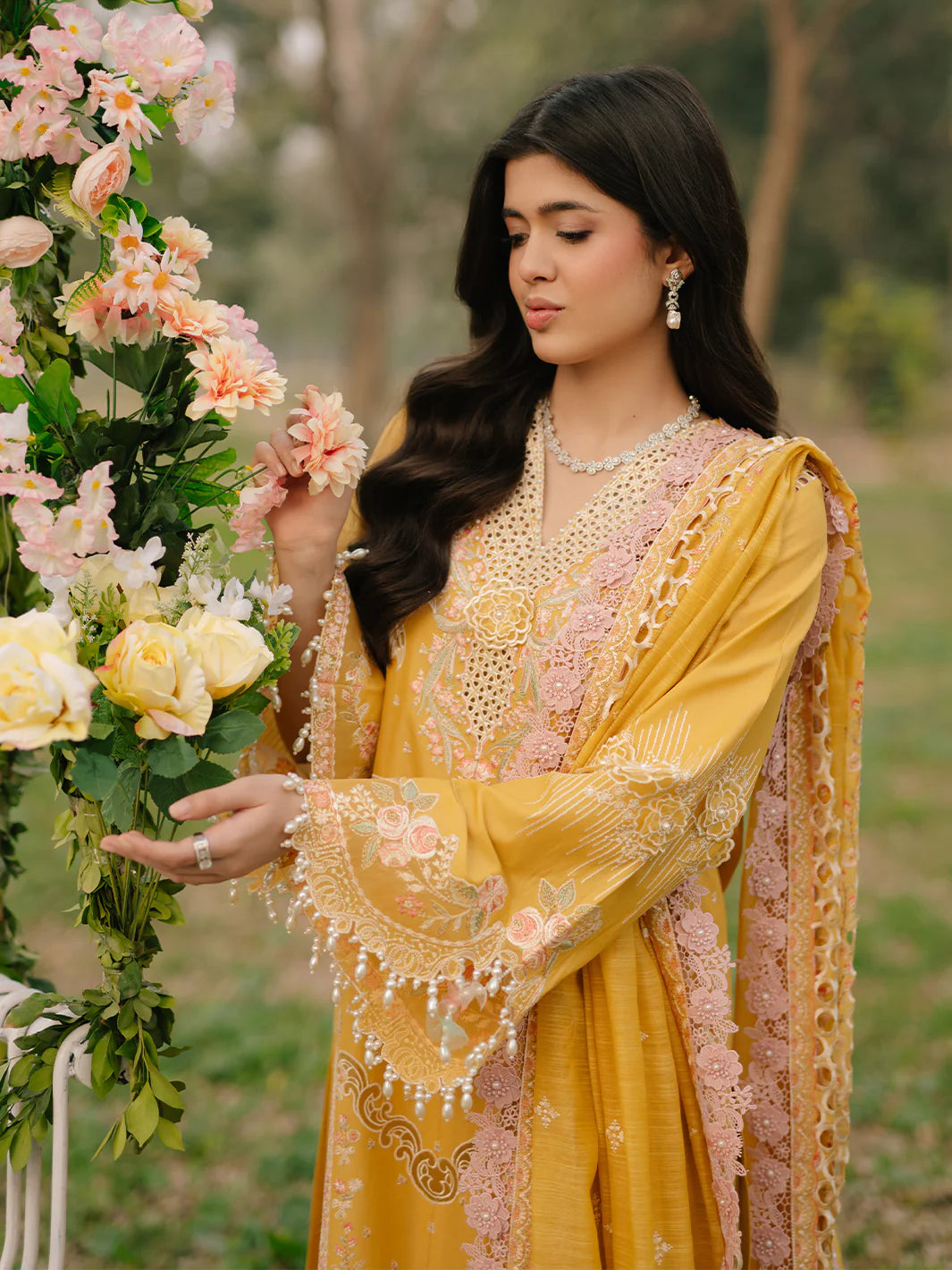 BIN ILYAS Luxury Lawn - 104 A