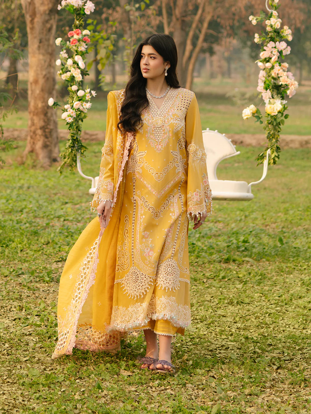 BIN ILYAS Luxury Lawn - 104 A