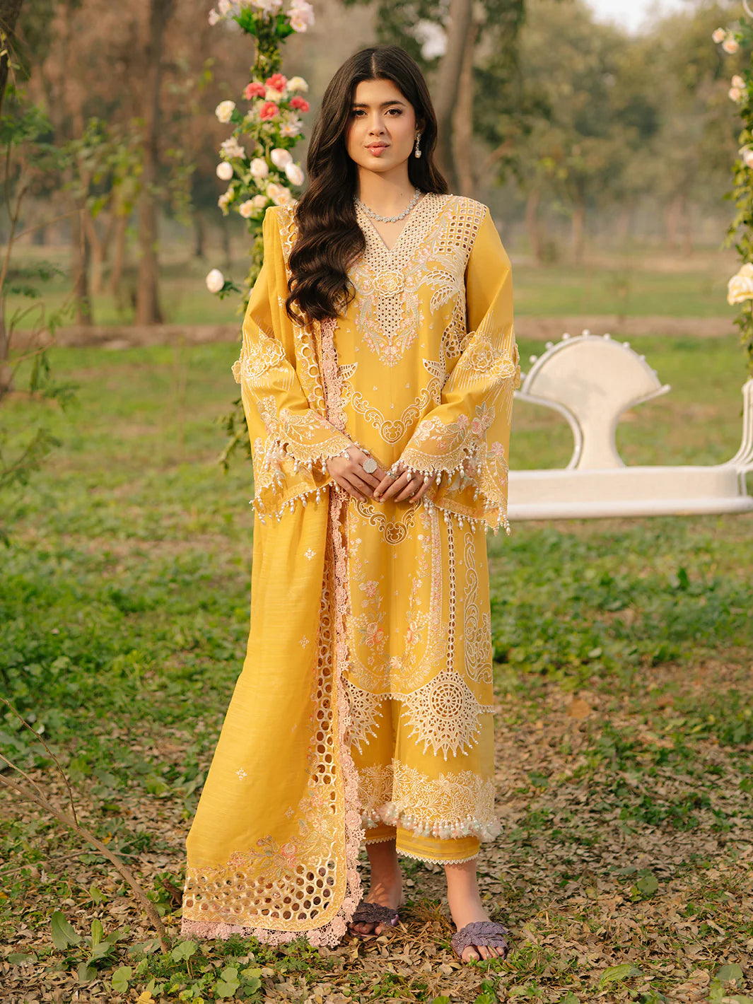 BIN ILYAS Luxury Lawn - 104 A