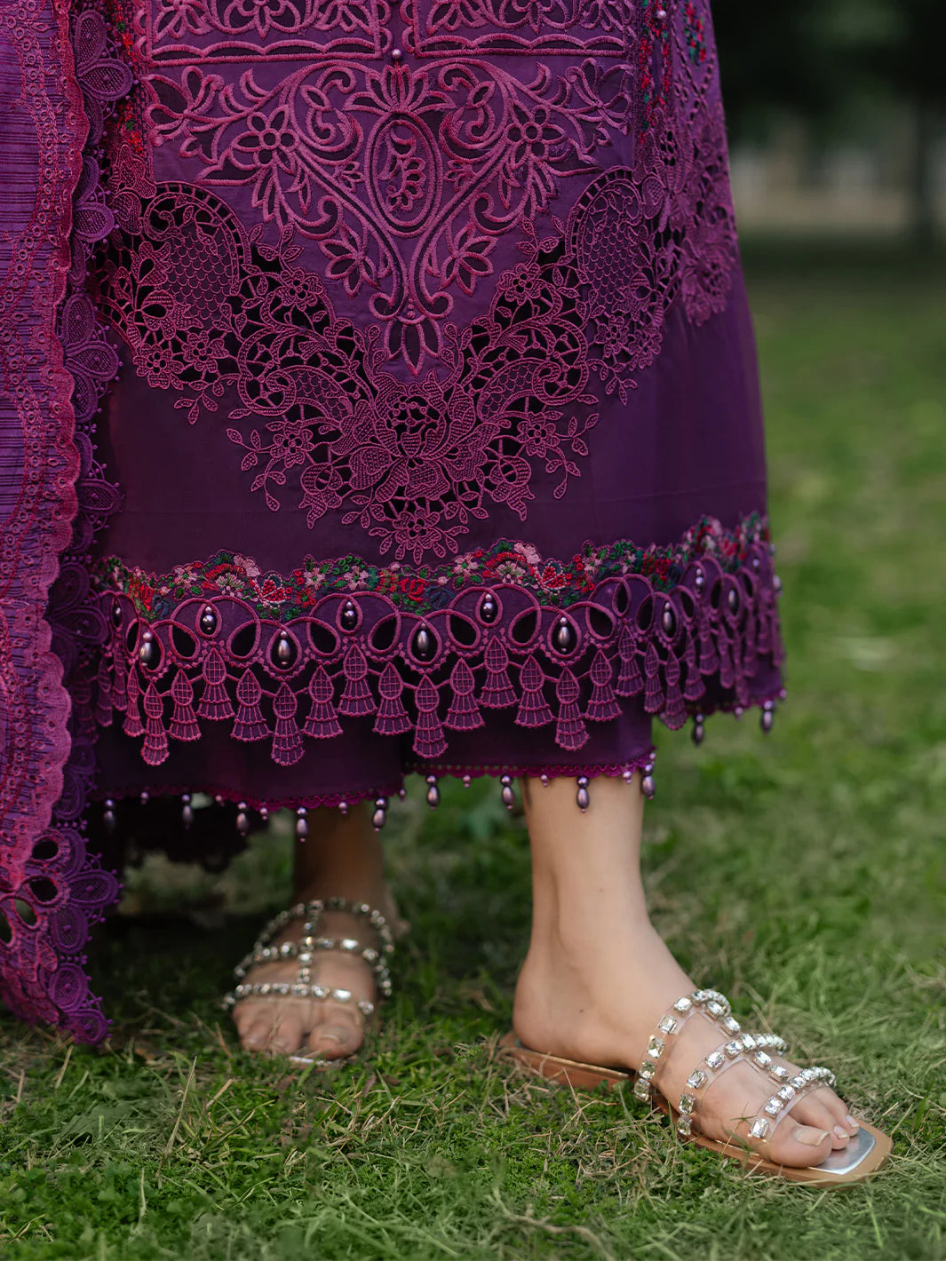 BIN ILYAS Luxury Lawn - 105 B