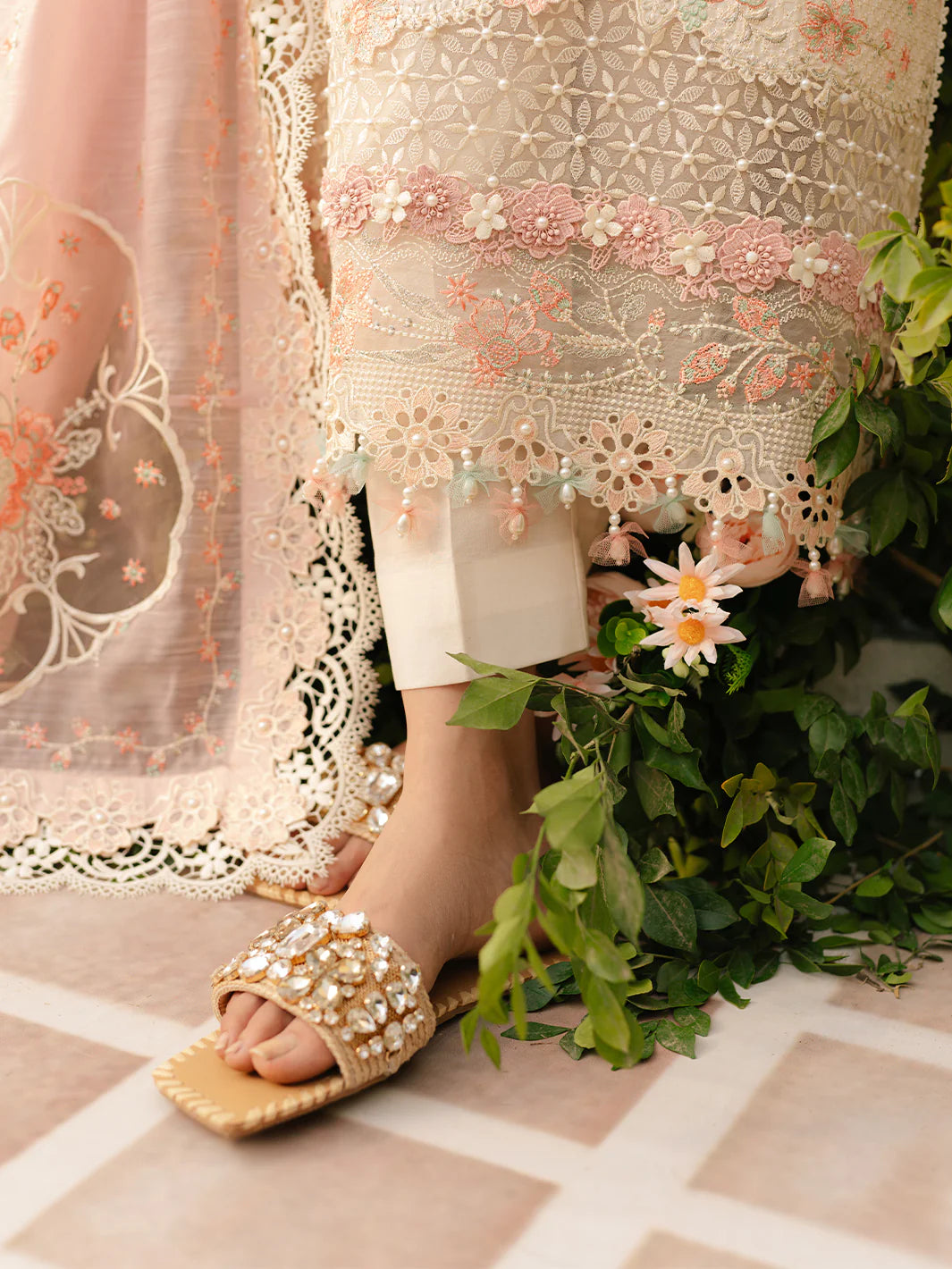 BIN ILYAS Luxury Lawn - 107 B