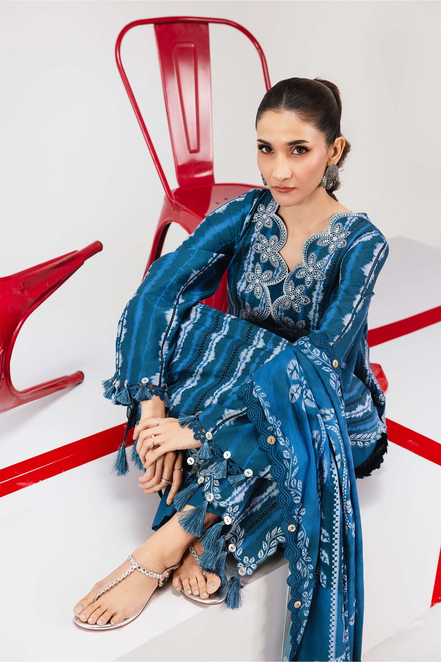 M.Basic By MARIA.B. MB-CUSV13-14B