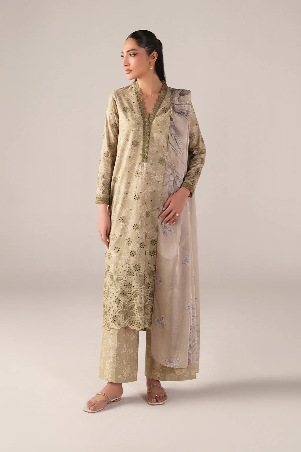 IZNIK Spring Summer 26 SS-07 Embroidered Lawn