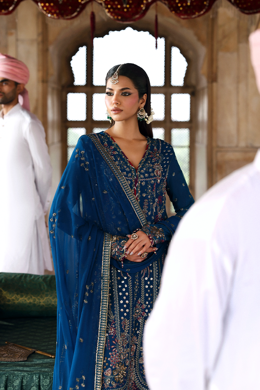 EMAAN ADEEL Romansiyyah Luxury Formal - ZARQ - 02