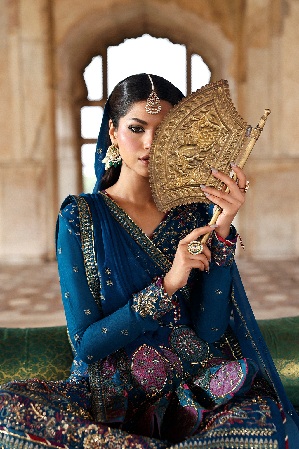 EMAAN ADEEL Romansiyyah Luxury Formal - ZARQ - 02