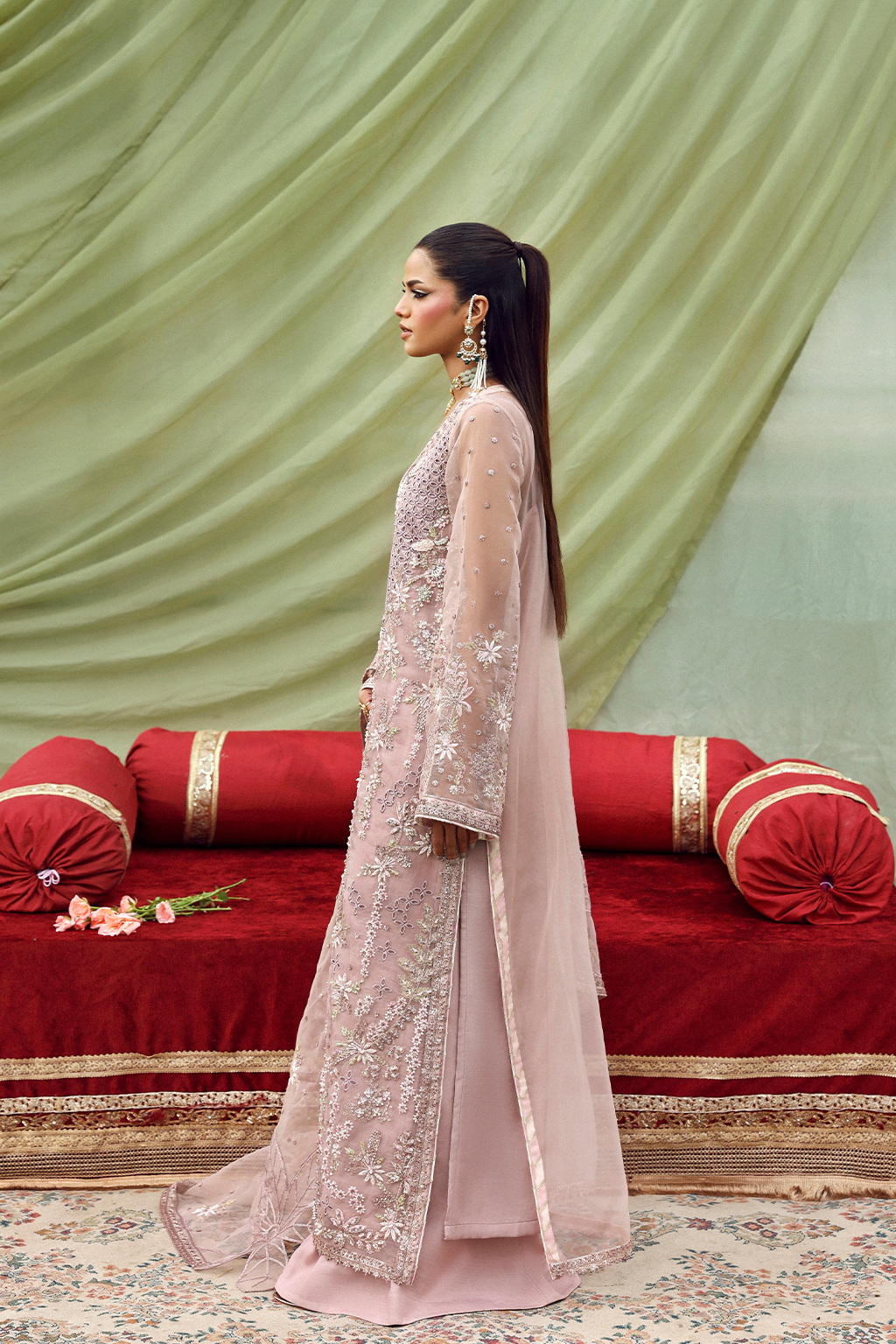 EMAAN ADEEL Romansiyyah Luxury Formal - GULRUKH - 04