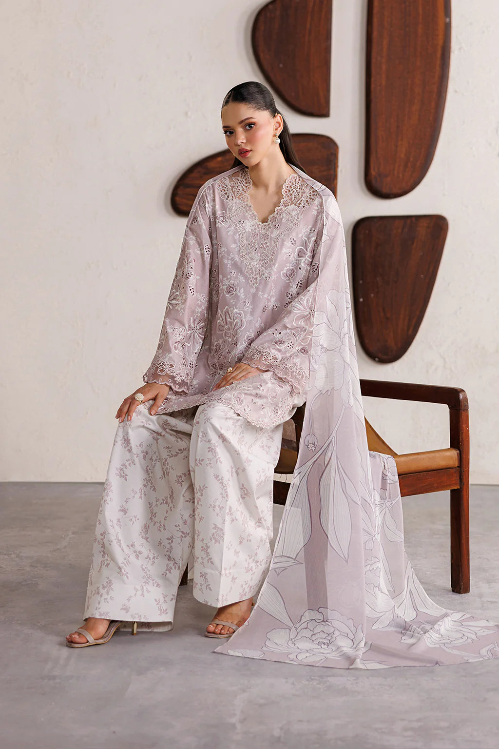 IZNIK Festive Lawn IBE-07 Embroidered Lawn