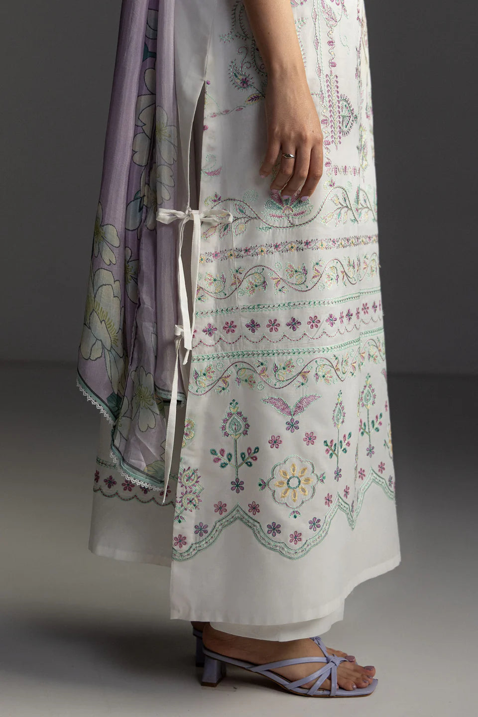 Coco By Zara Shahjahan Coco Lawn Edit 1 2026 Veya-7a