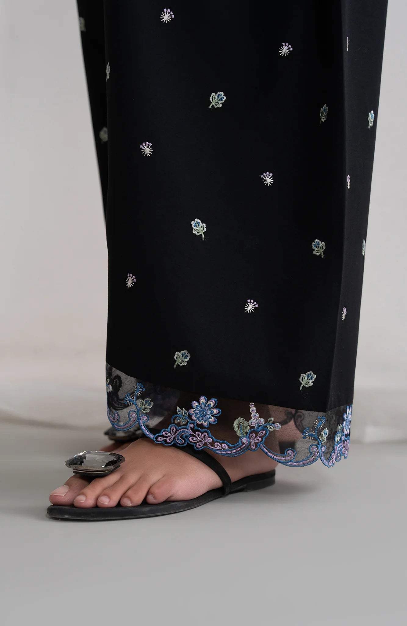 SERAN Nysa Cambric Zielle D-06