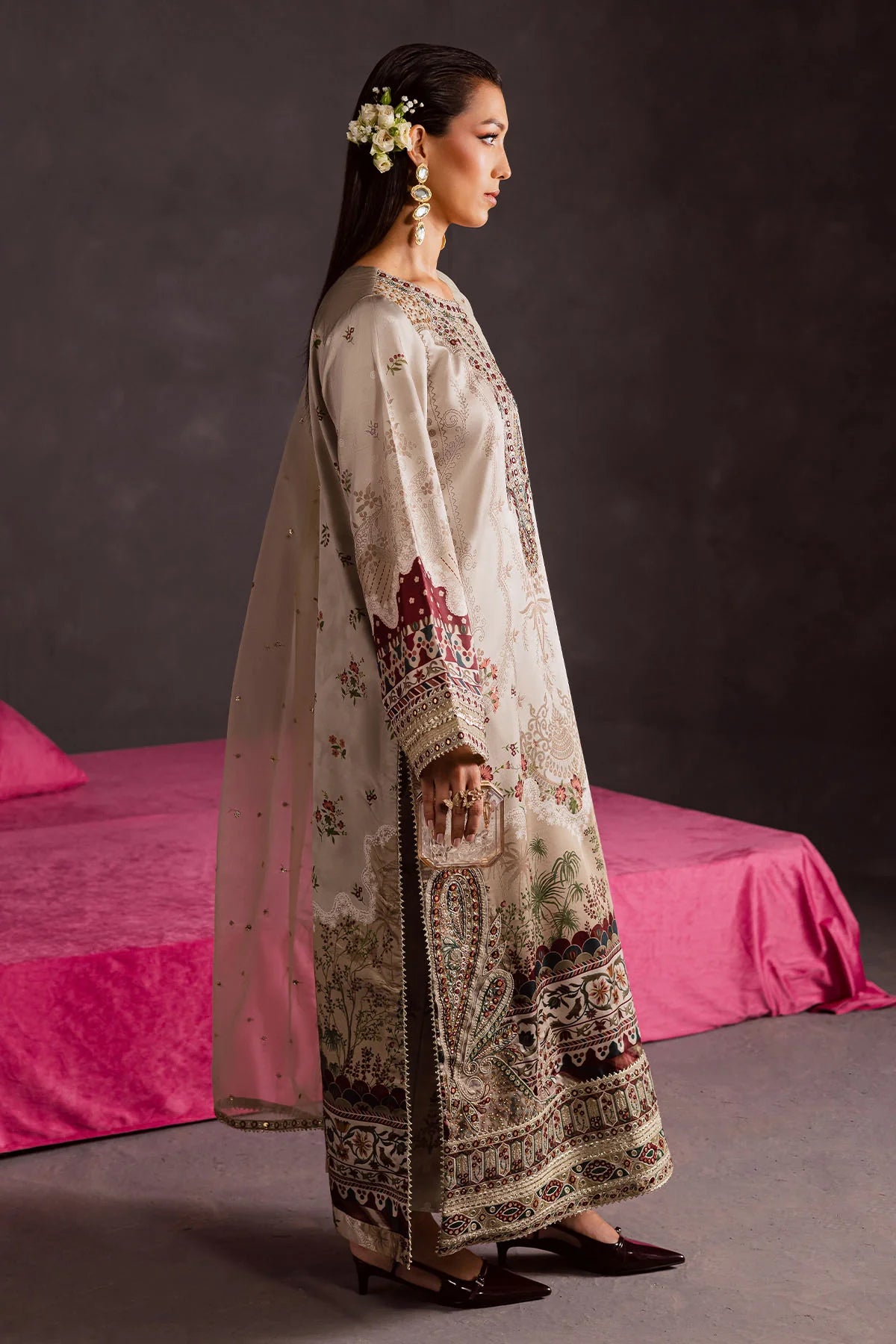 NUREH The Silk S - 27