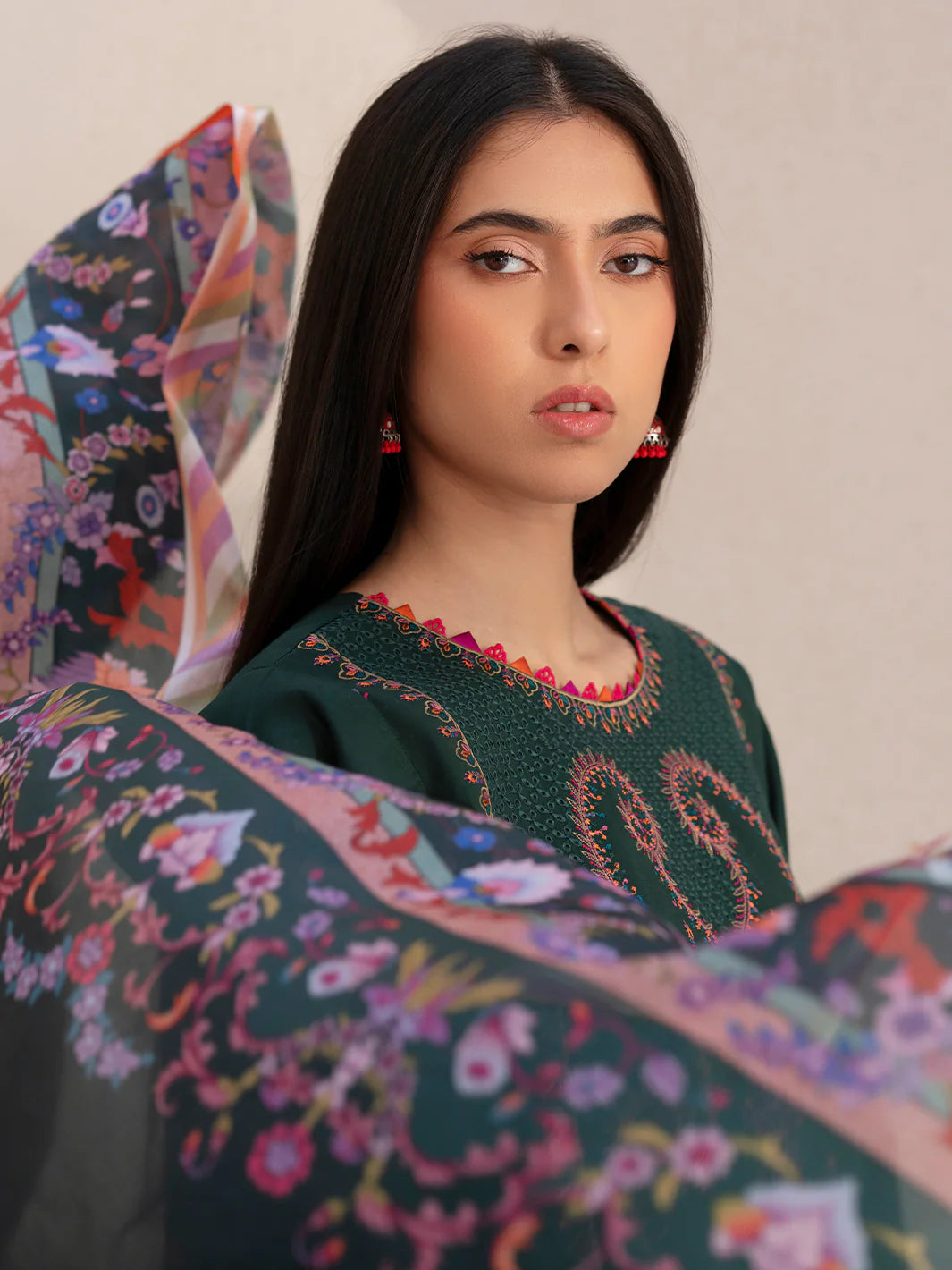 BIN ILYAS Aaina - 82 B
