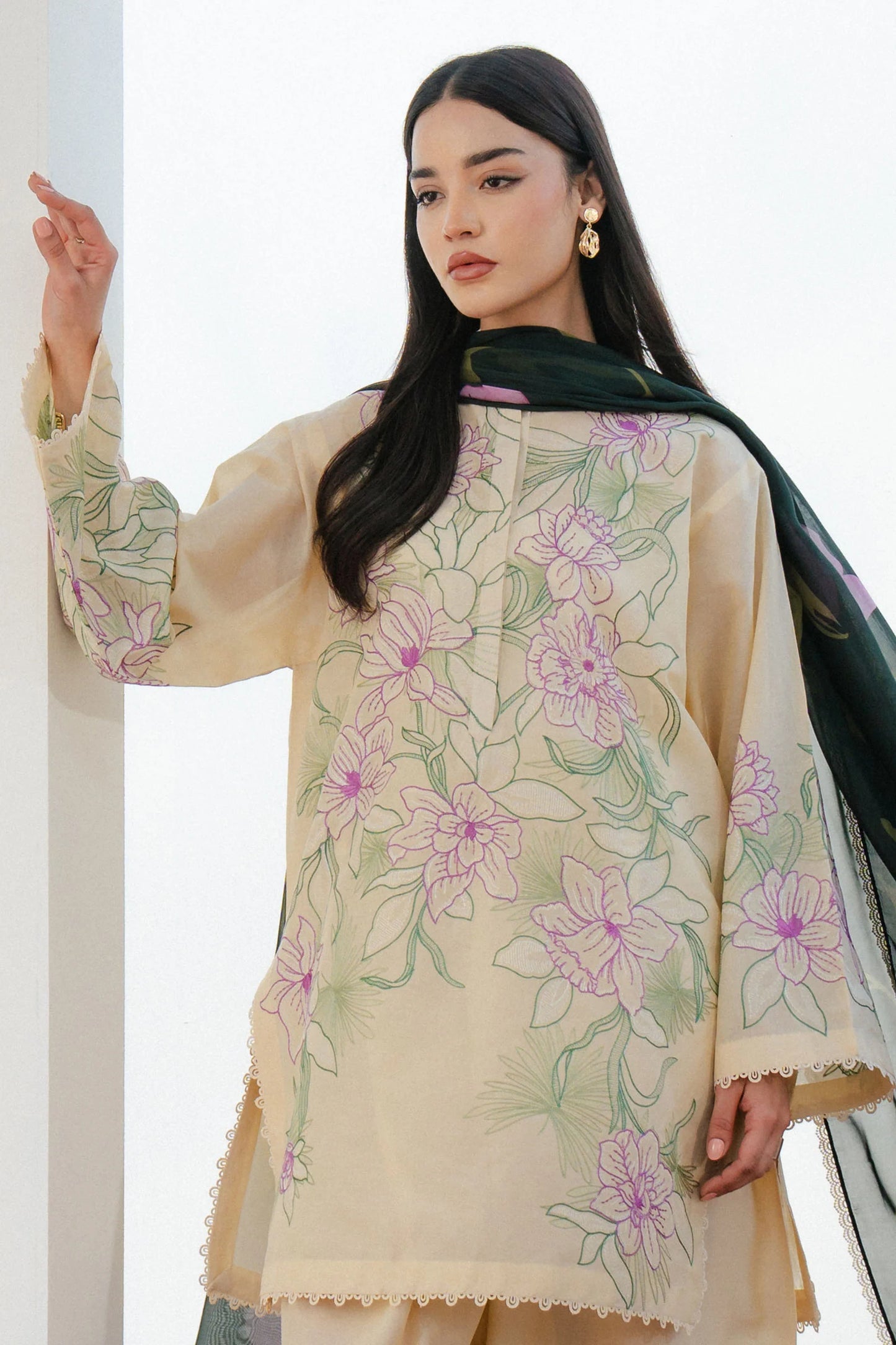 ZARA SHAHJAHAN COCO BLOOM-1B