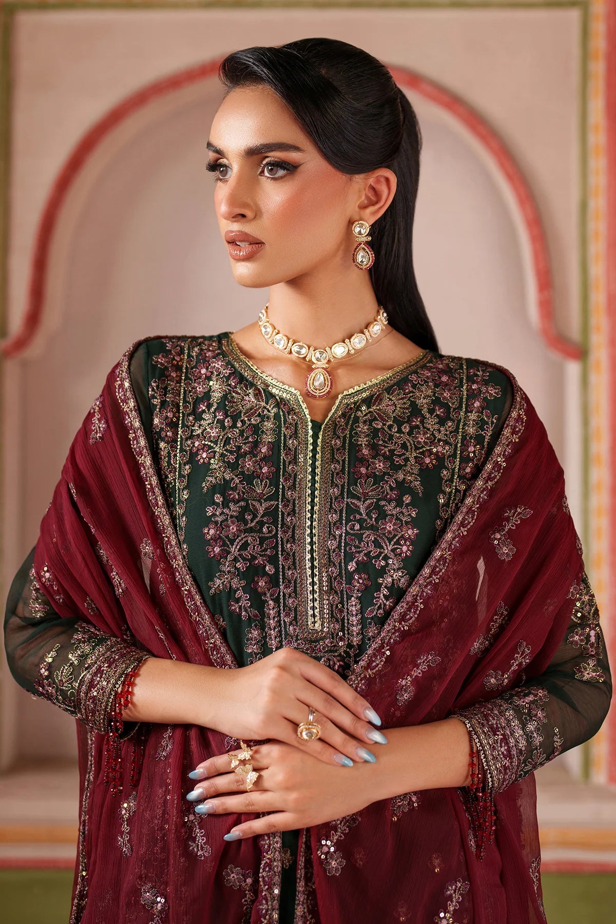 ZARIF Mahrosh UNST-MUF-07 MINSHA