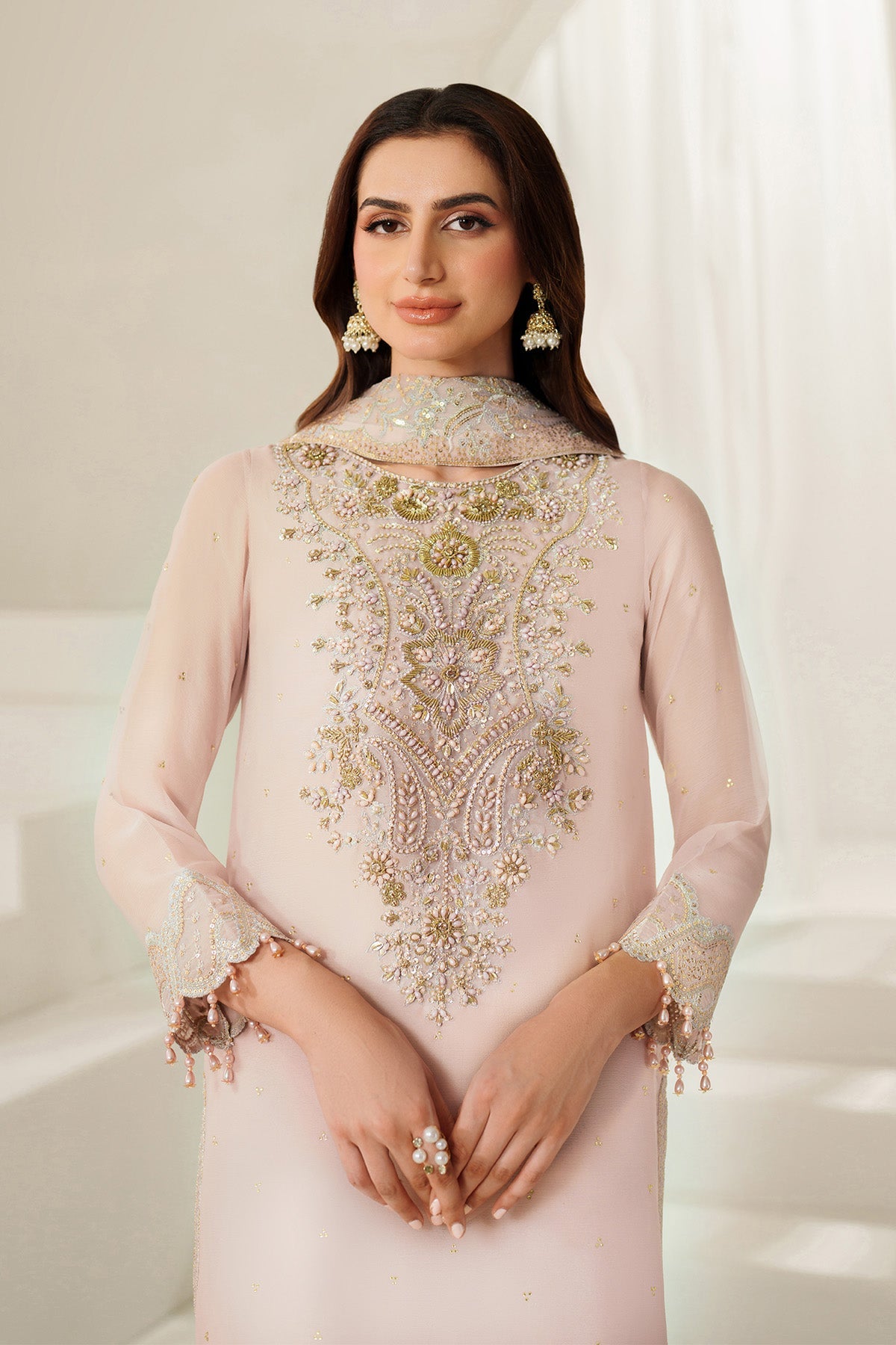 ALIZEH Reena AF-HM-4054-Zyla