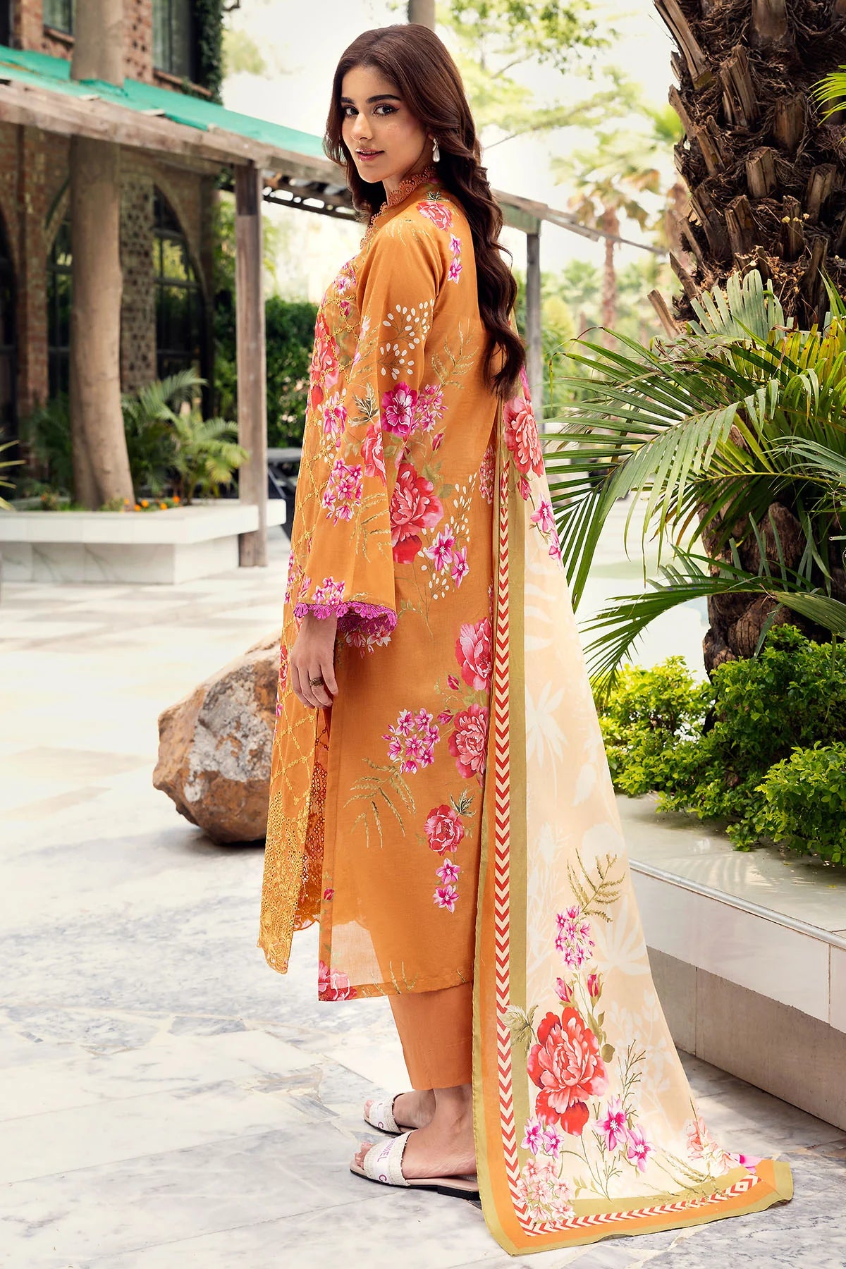 MOTIFZ Umang 5566-DHALIA DIGITAL PRINTED LAWN UNSTITCHED