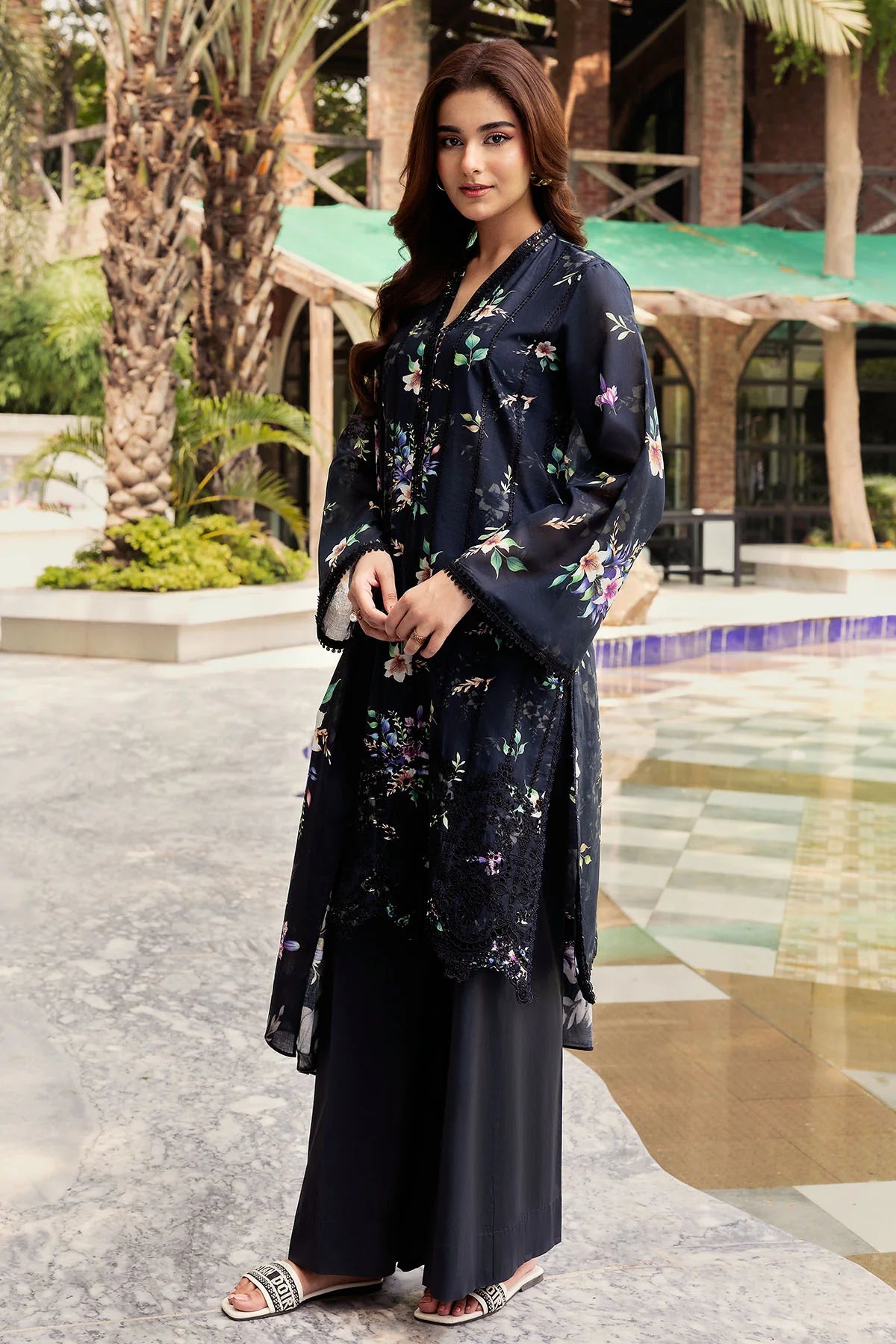 MOTIFZ Umang 5571-GISELLE DIGITAL PRINTED LAWN UNSTITCHED