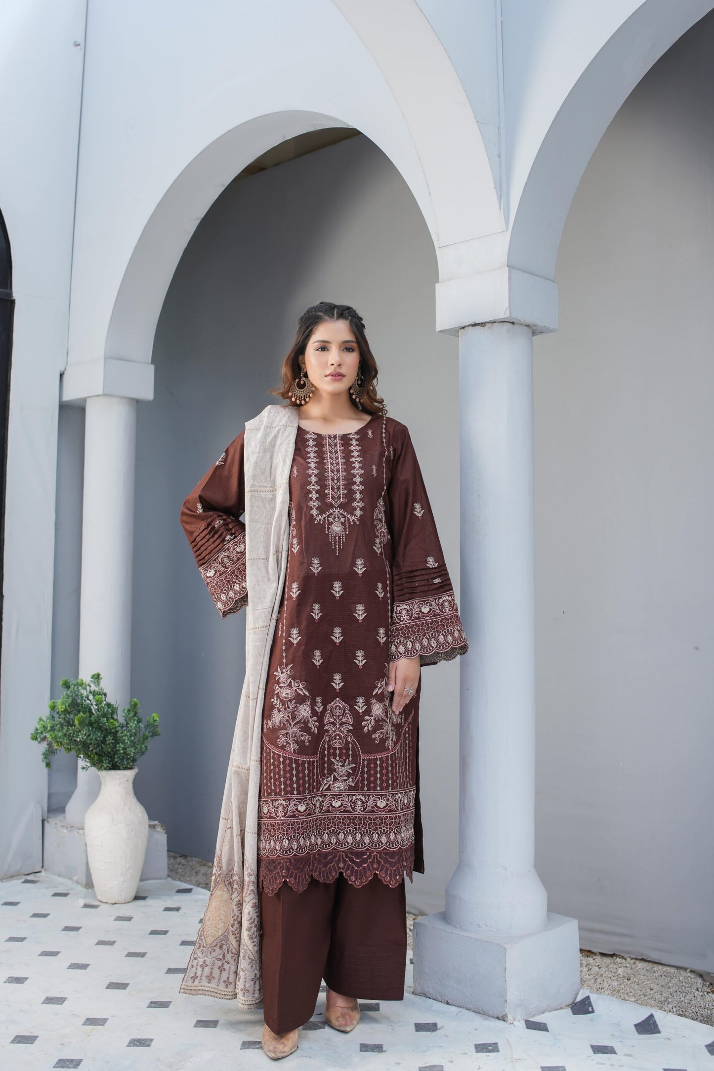Manizay Meray Naina M-06