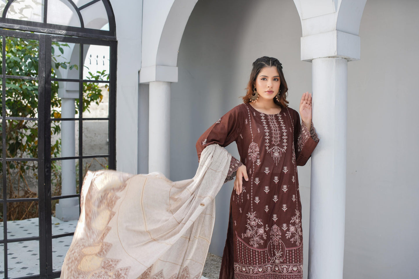 Manizay Meray Naina M-06