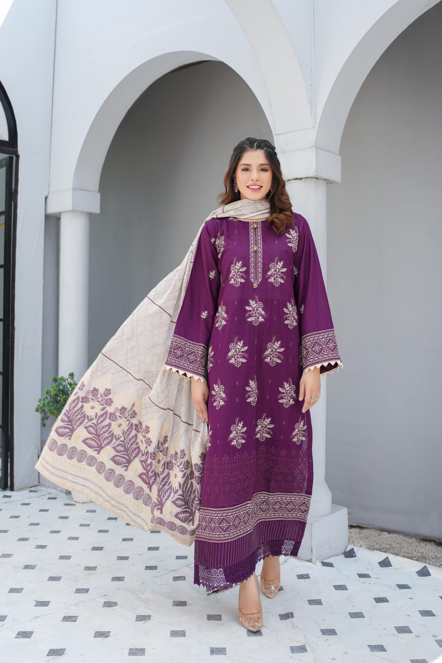 Manizay Meray Naina M-01