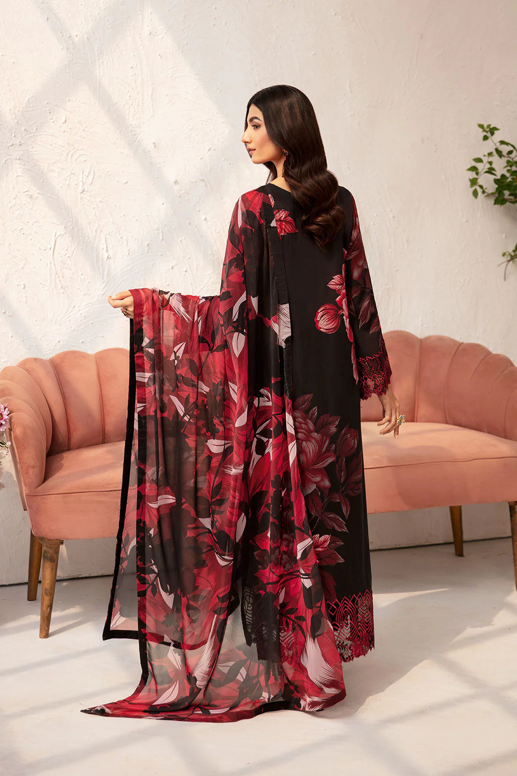 Ramsha Rangrez N-703