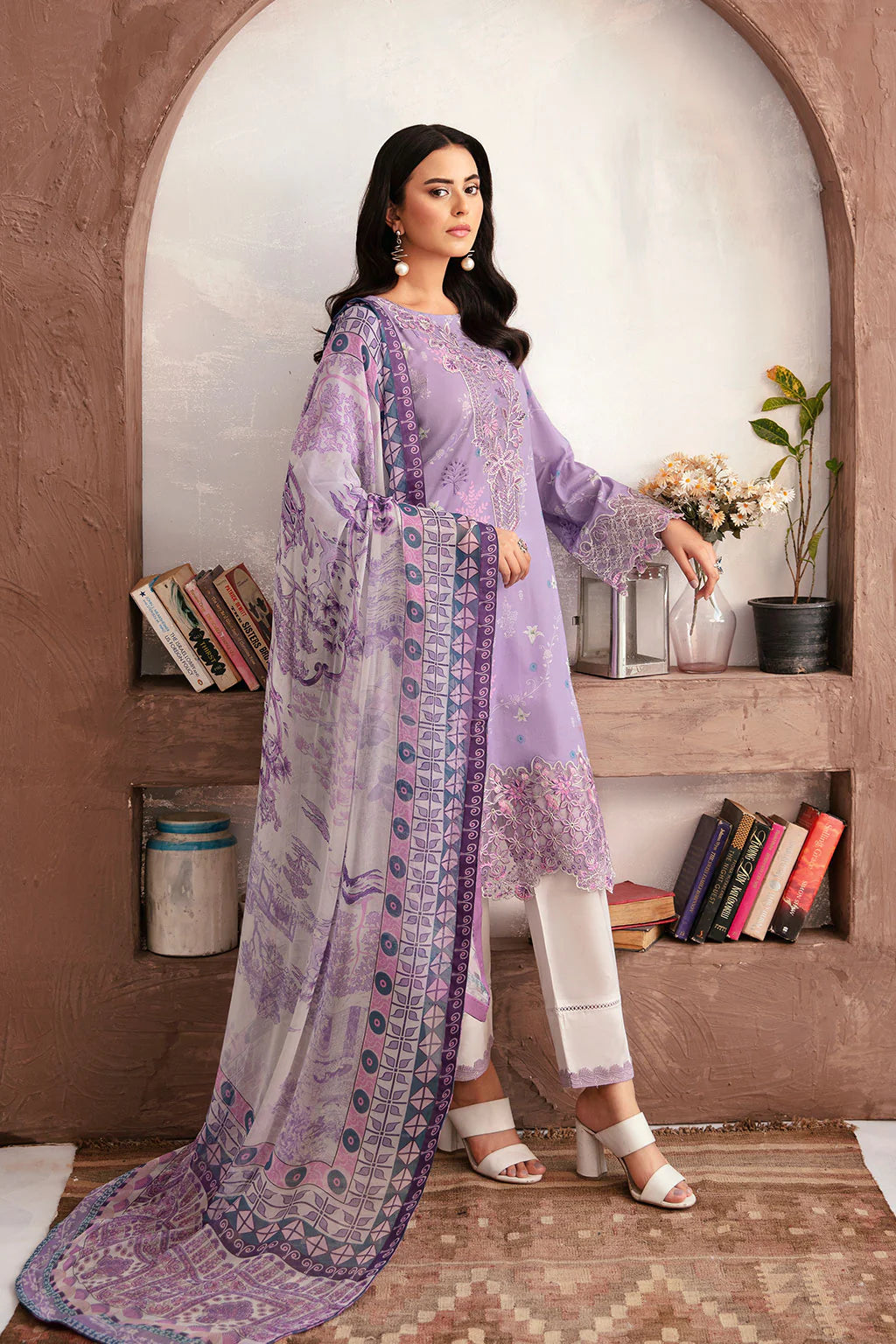 Ramsha Rangrez N-708
