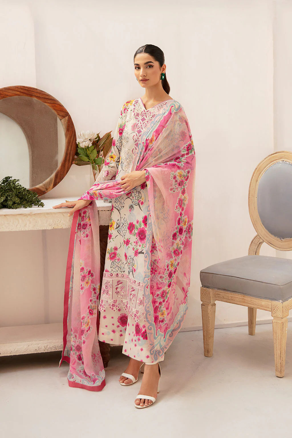 Ramsha Rangrez N-707