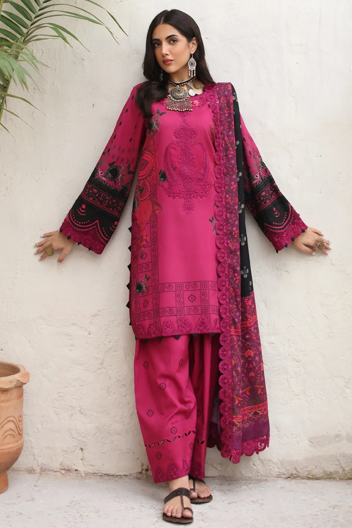 CHARIZMA COMBINATION EMBROIDERED LINEN SHAWL SUIT