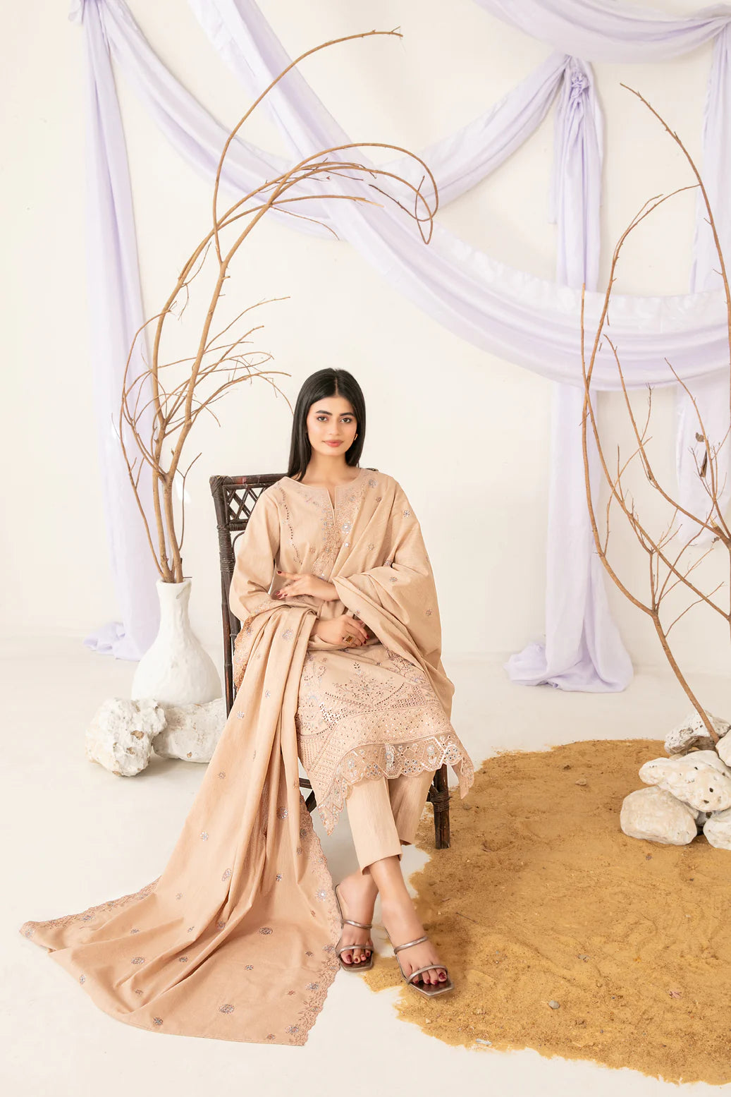 TAWAKKAL Naira D-5209