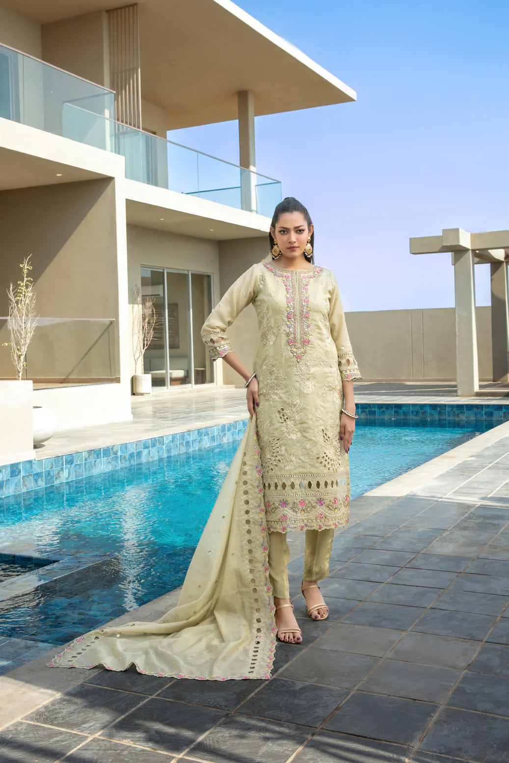 TAWAKKAL AMORENA D-5734