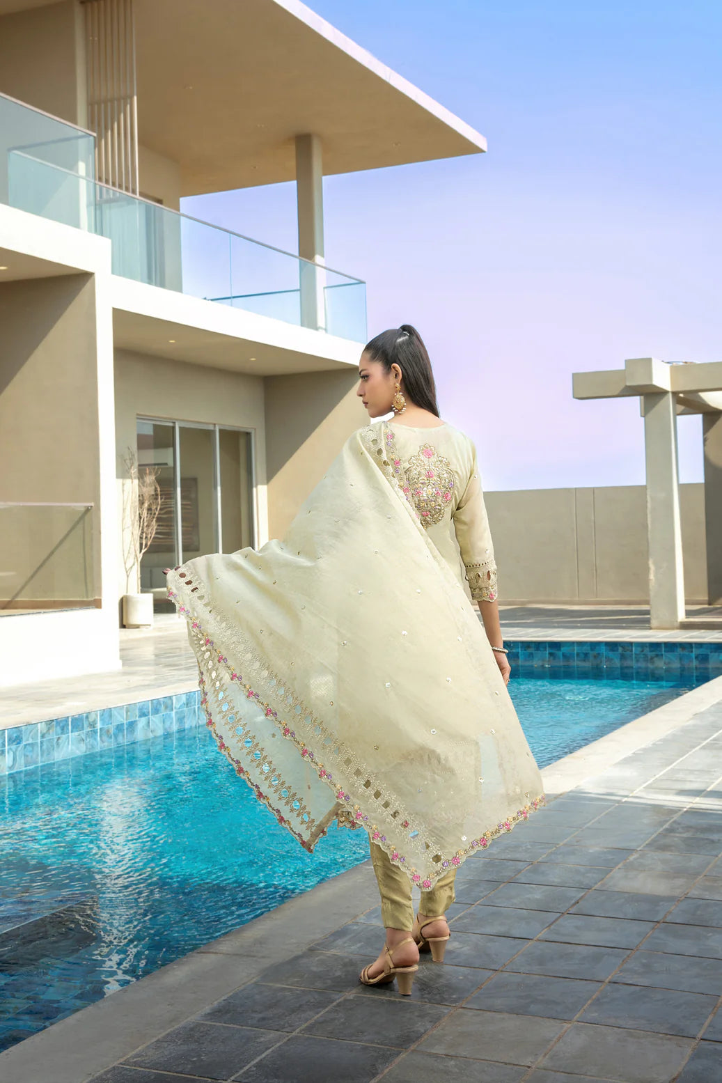 TAWAKKAL AMORENA D-5734