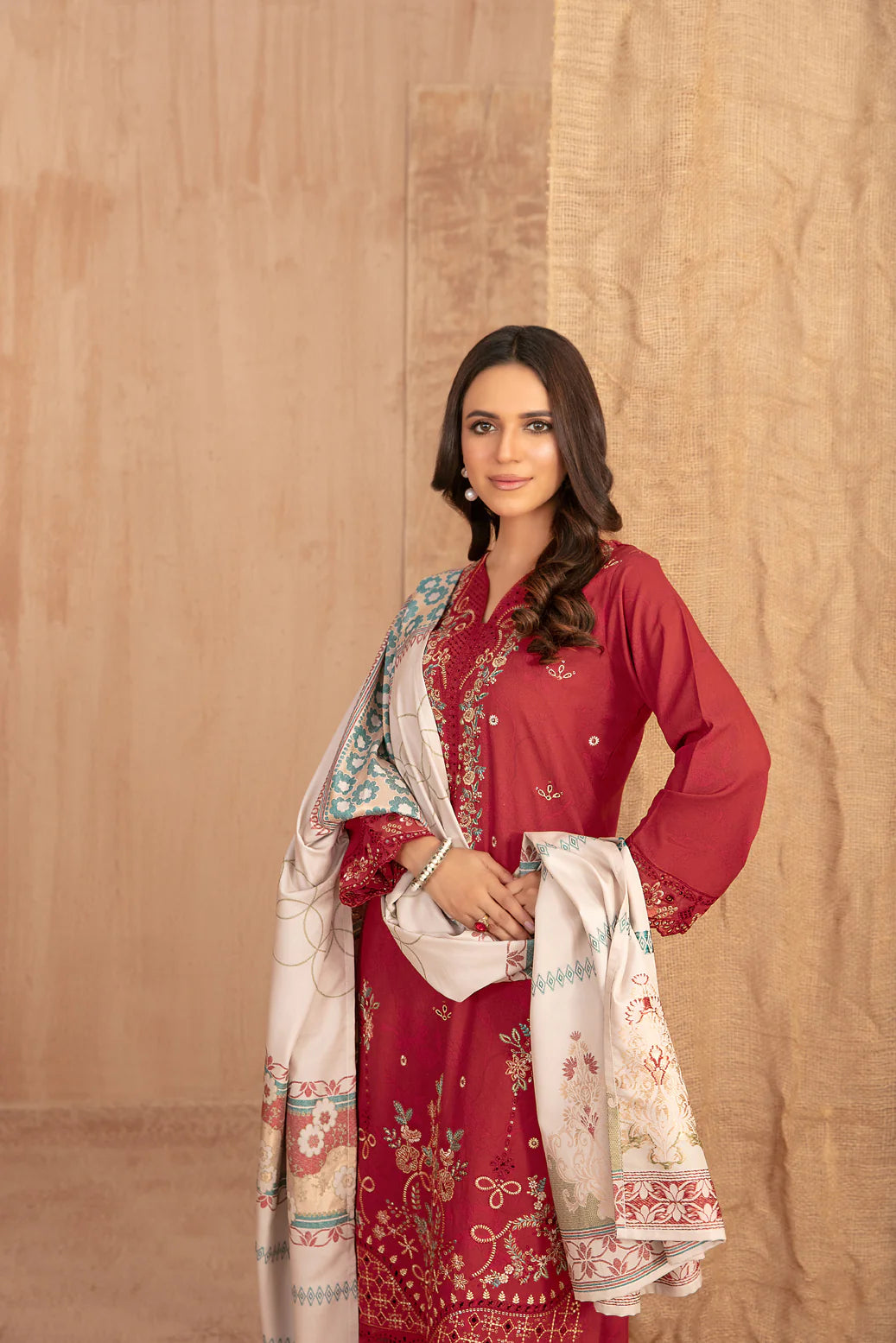 TAWAKKAL Cassa D-5401