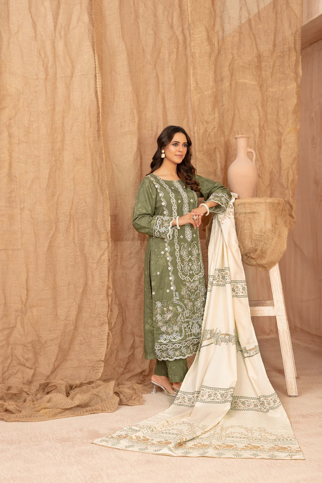 TAWAKKAL Cassa D-5398