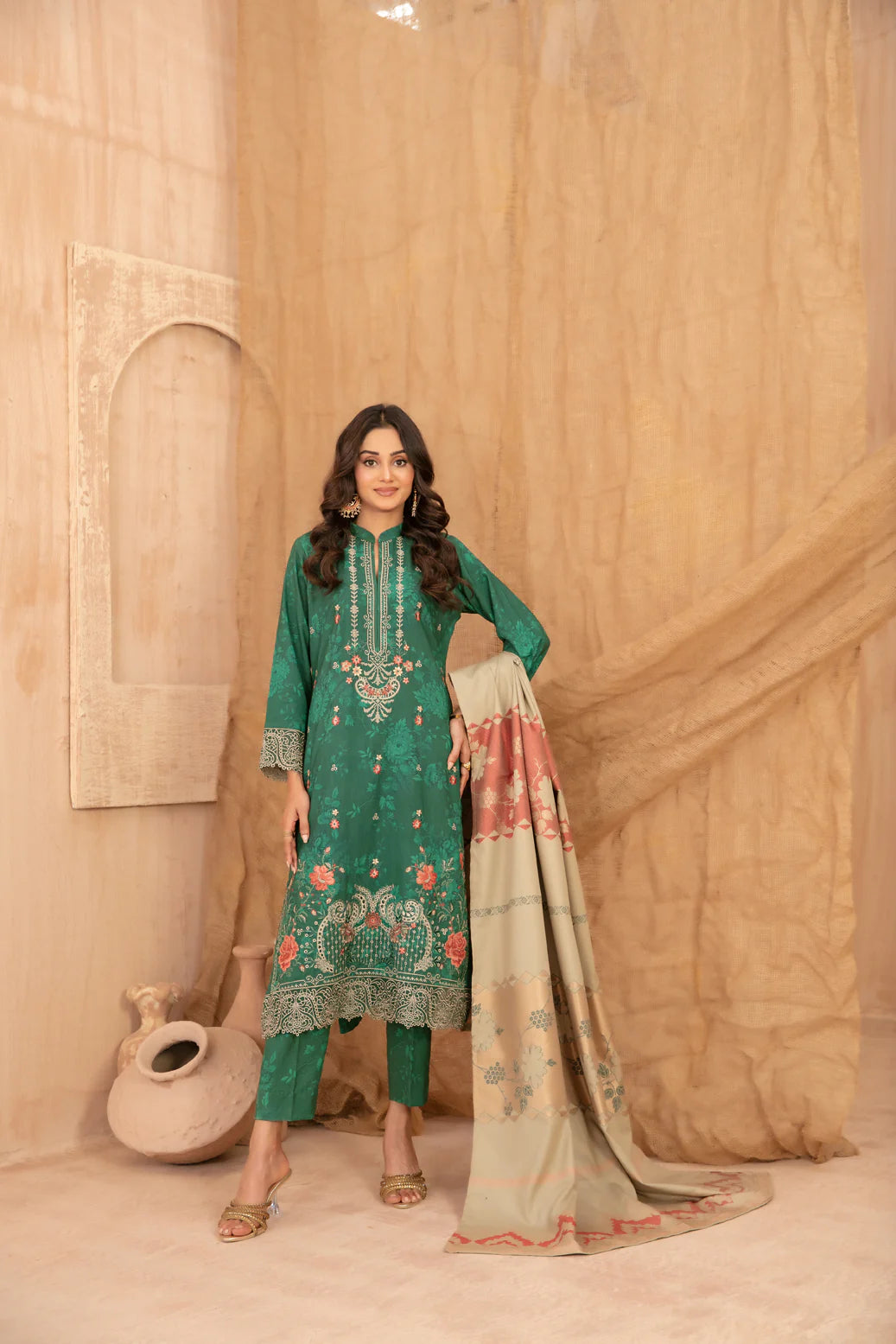 TAWAKKAL Cassa D-5396