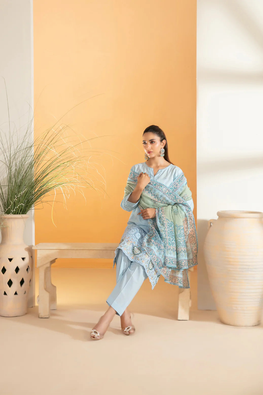 TAWAKKAL Dinara D-2288