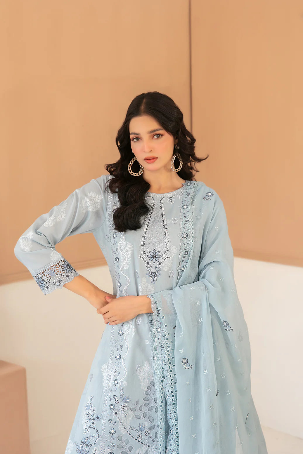 TAWAKKAL Zaylee D-2831