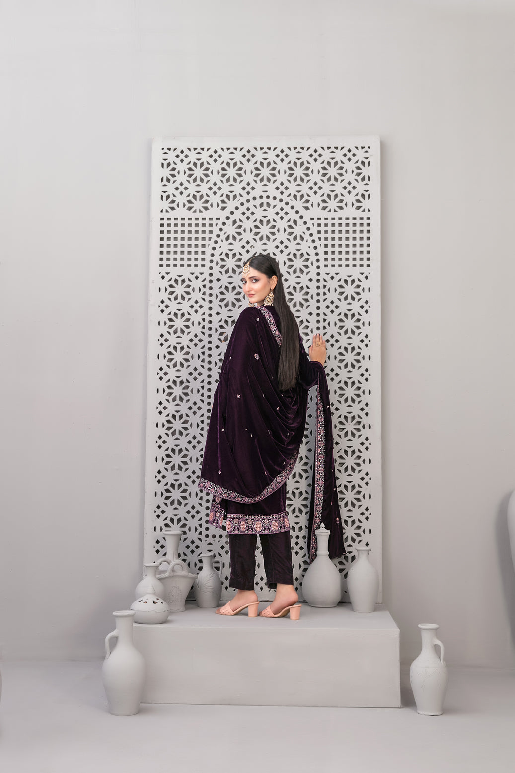 TAWAKKAL  D-4928 - Velvora Velvet