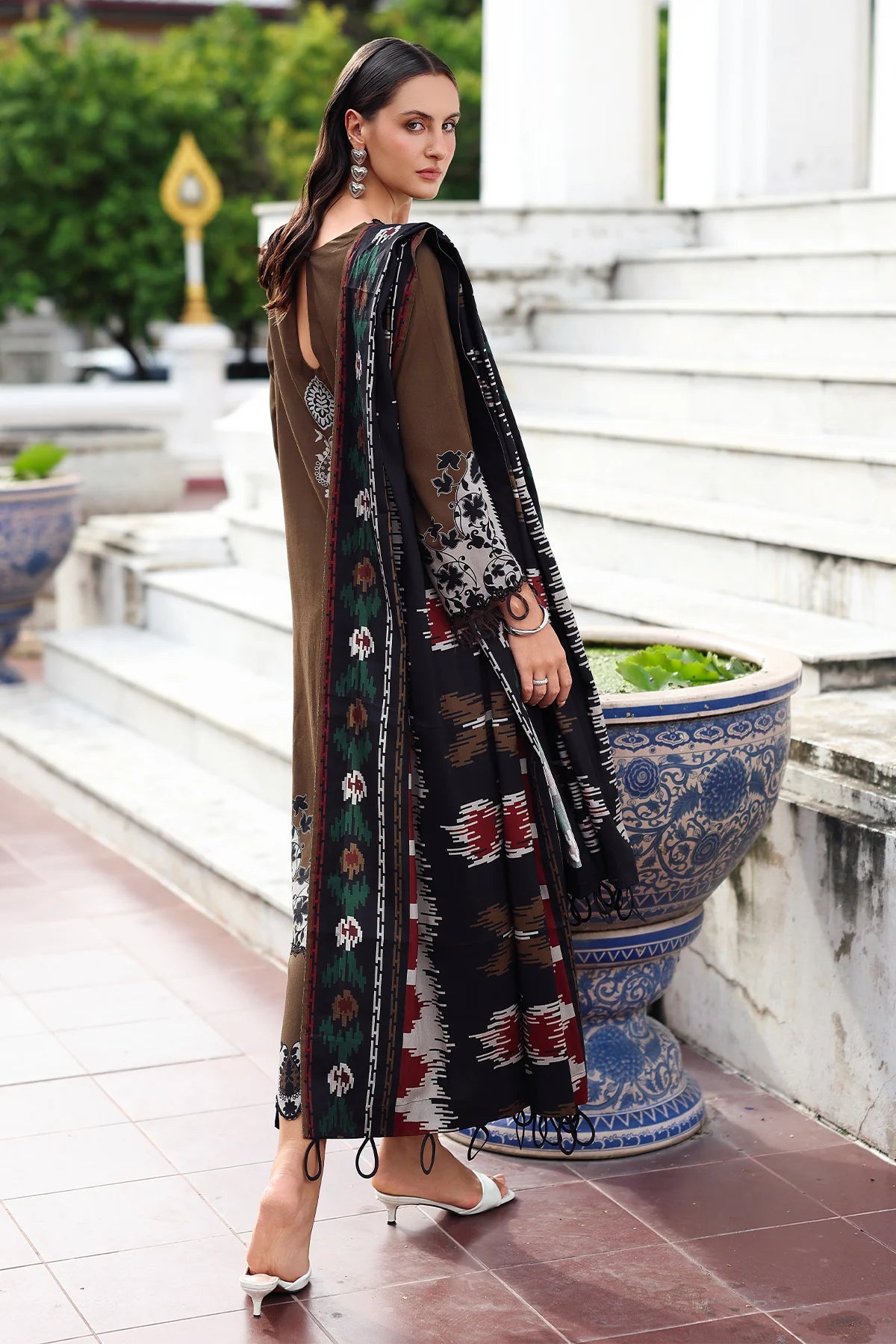 CHARIZMA Aniq Vol-01 2025 Fall Winter 3-PC Unstitched Embroidered Linen Collection ANW6-02