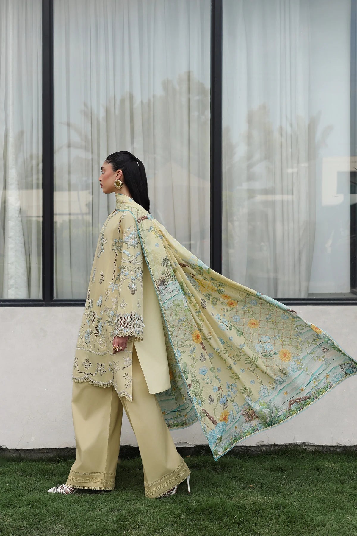 QALAMKAR Qline Lawn Drop II QKL-11 Meira