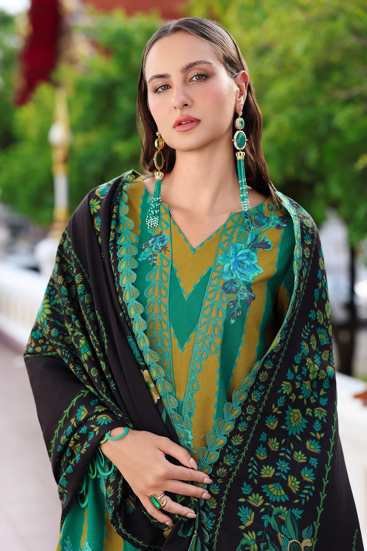 CHARIZMA Aniq Vol-01 2025 Fall Winter 3-PC Unstitched Embroidered Linen Collection ANW6-03